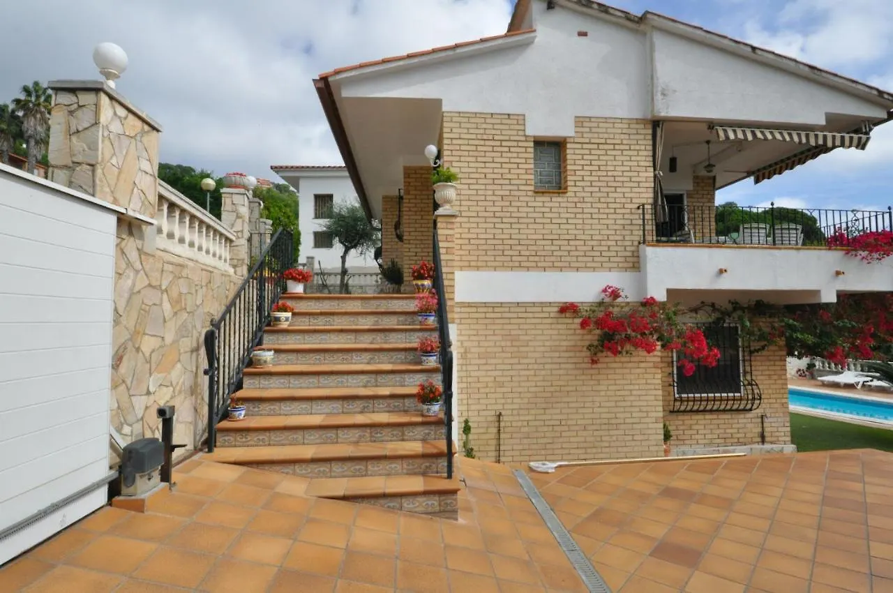 Villa Dolcedo Lloret de Mar 0*,